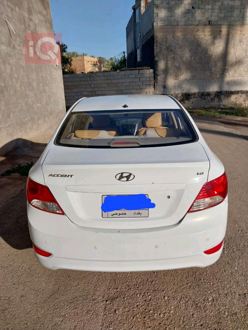 Hyundai Accent